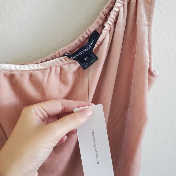 BNWT French Connection Aurore Velvet Top - Picture 4 of 6